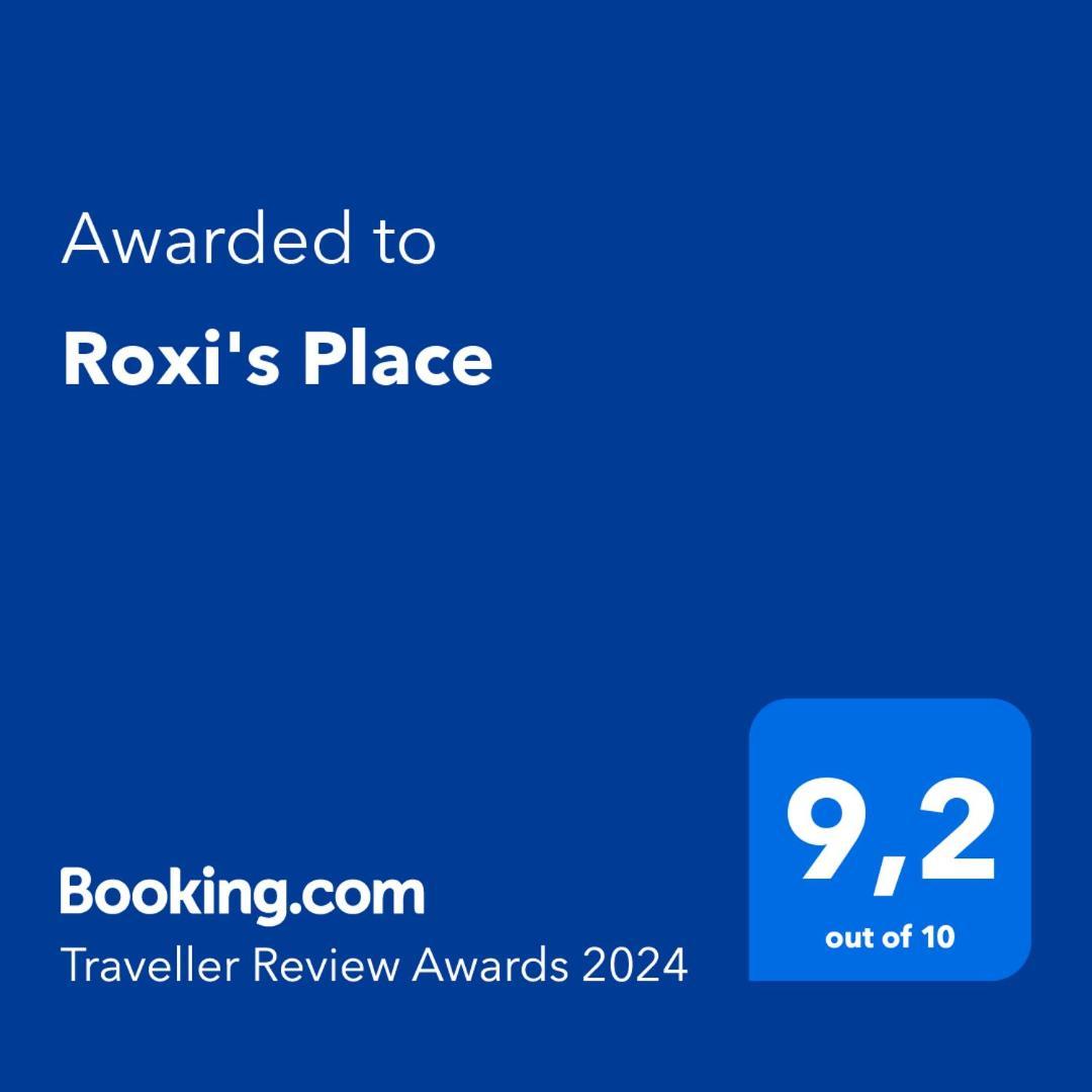 Roxi's Place San Andrés